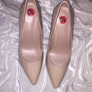 New Nude BCBGeneration Pointed Heel